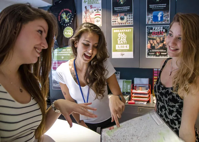 Sant Jordi Hostels Sagrada Familia Barcelona